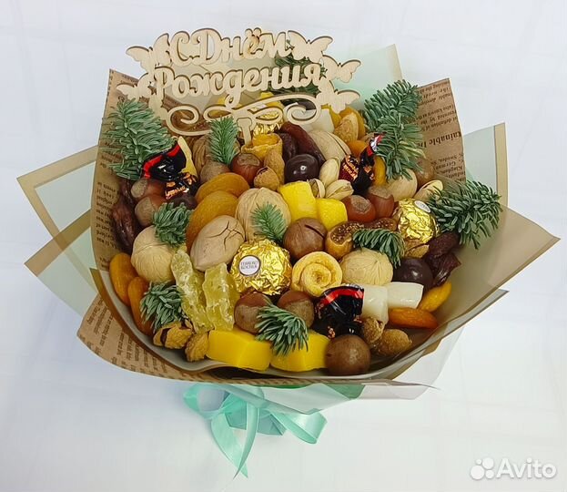 Новогодние подарки. Букеты. Корзины