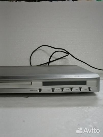 DVD Проигрыватель BBK 965S