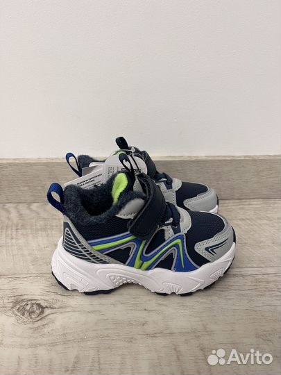 Ботинки 22,23,24,25,26 демисезонные Tombi