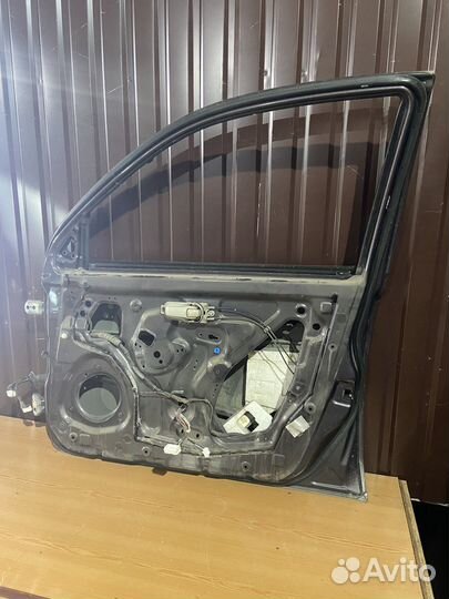 Дверь передняя правая nissan march AK12