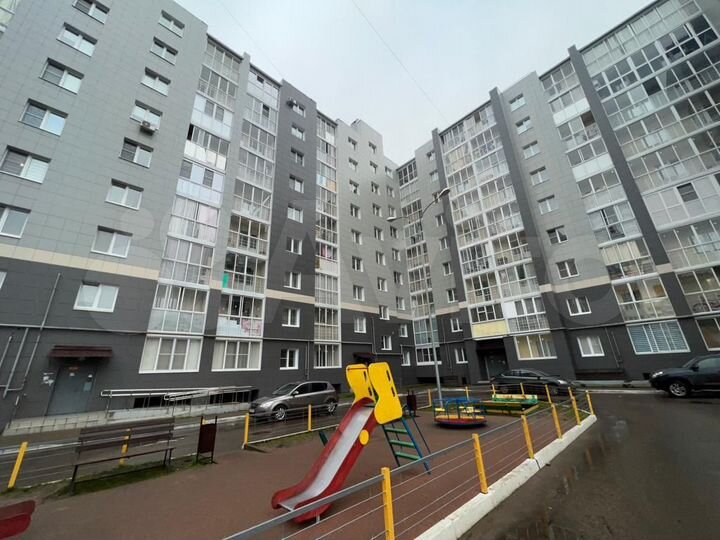 2-к. квартира, 61,8 м², 9/9 эт.