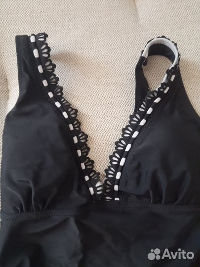 Купальник слитный 48 50