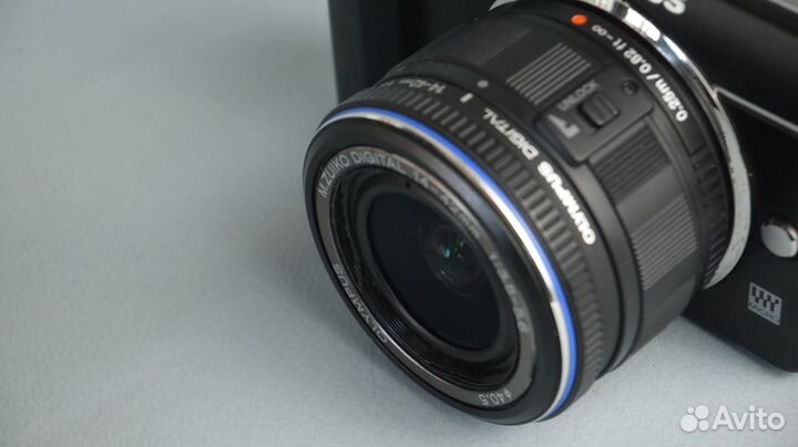 Olympus BLS1 зарядное BCS-1 ориг. как новые+ E-PL1