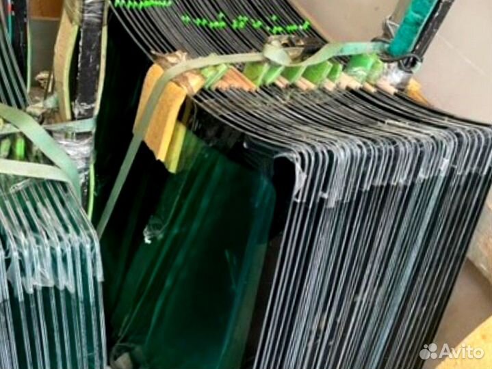 Стекло боковое заднее hbxg