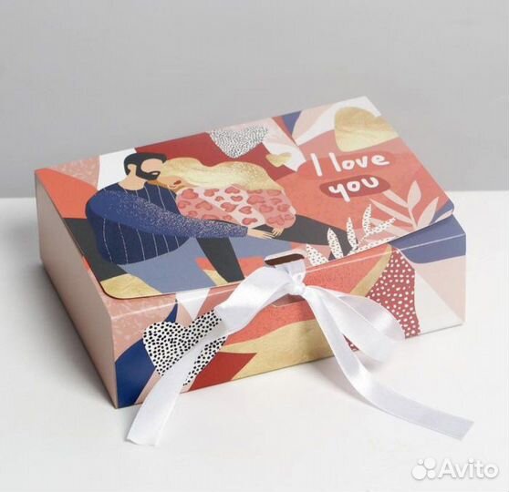 Коробка подарочная