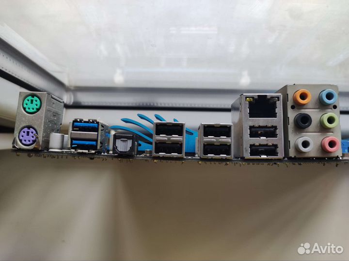 Материнская плата asus