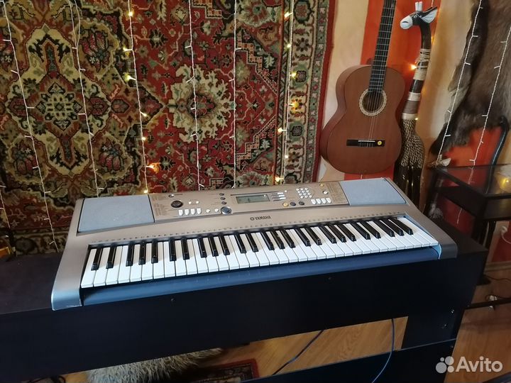 Синтезатор yamaha psr r300