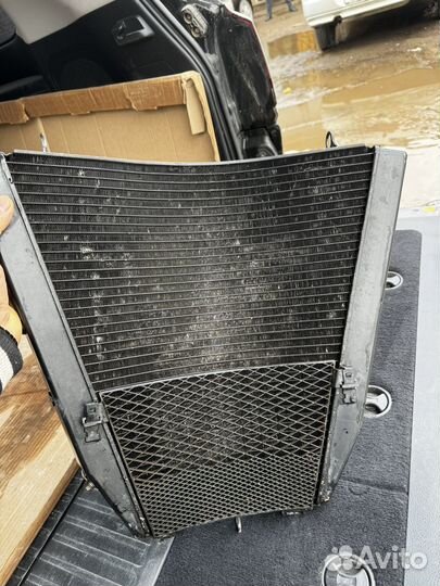 Радиатор Honda cbr1000rr оригинал 2004-2005