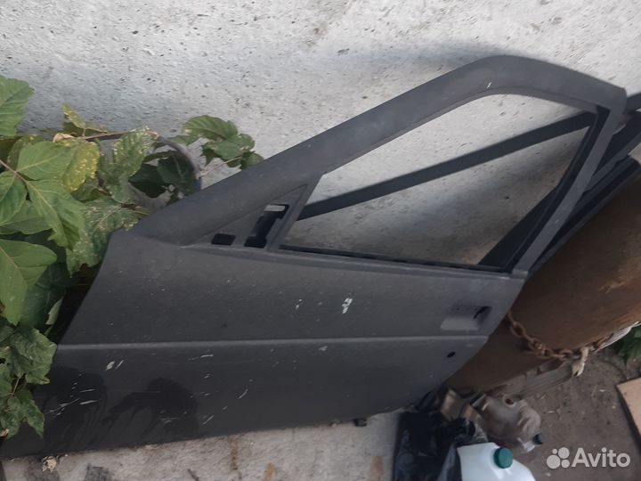 Дверь левая передняя на ваз 2110.2111.2112