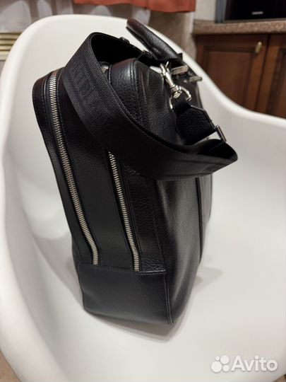 Мужской кожаный портфель Montblanc