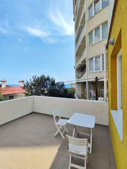 2-к. квартира, 50 м², 1/4 эт.