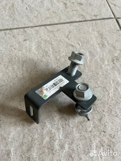 Кронштейн Sitrak C7H MAX MC13.48-50 2023