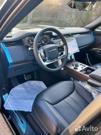 Land Rover Range Rover 4.4 AT, 2023, 15 км