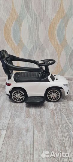 Детская машинка каталка mercedes с ручкой