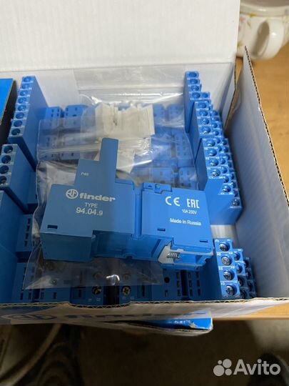 Реле и розетки финдер/finder
