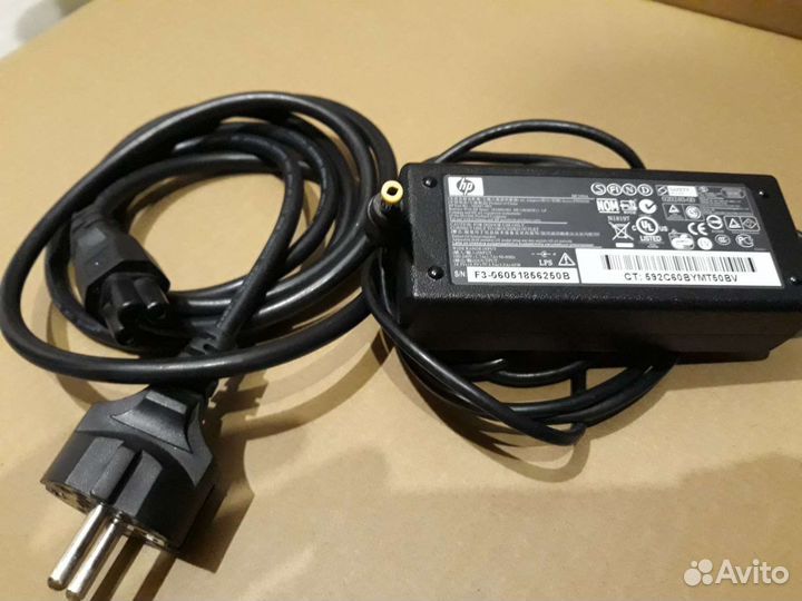 Блок питания HP 18.5V 3.5A