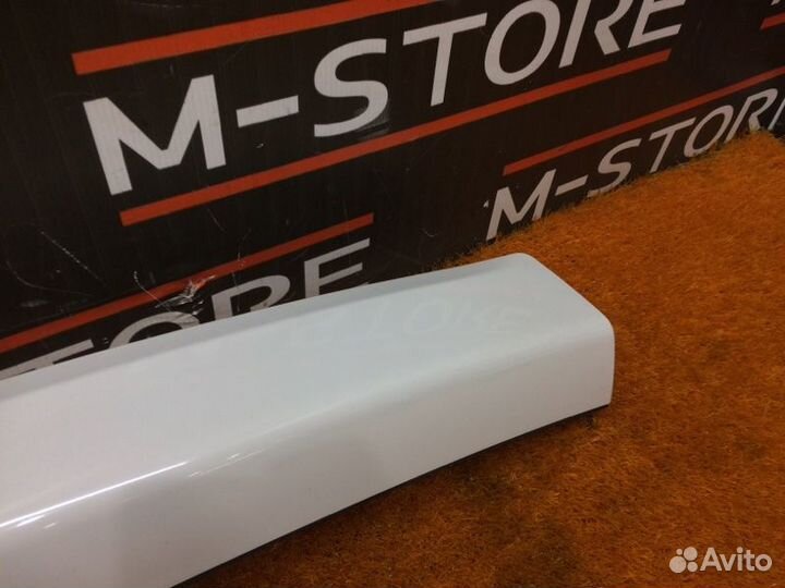 Накладка крышки багажника Bmw X3 E83 M54B25