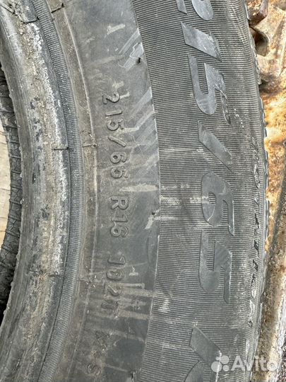 Pirelli Ice Zero 215/65 R16 102T