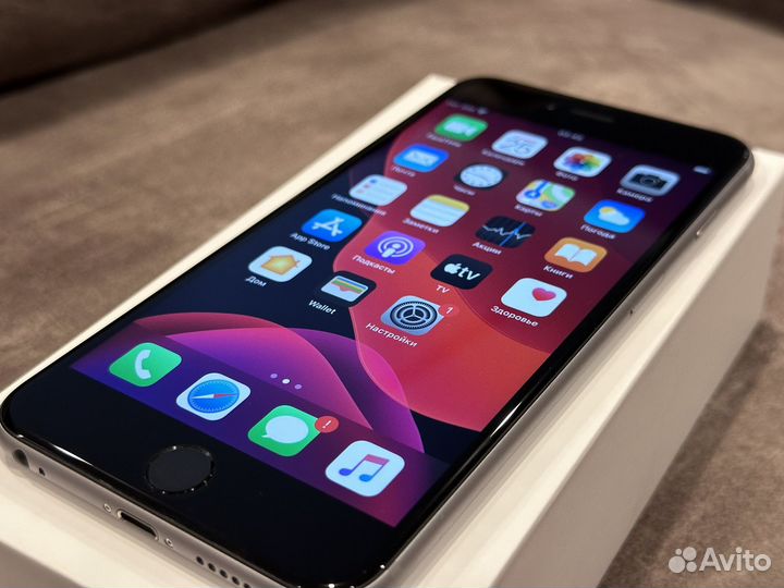 iPhone 6S Plus, 32 ГБ