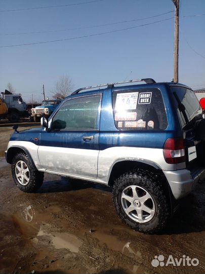 Mitsubishi Pajero iO 1.8 AT, 1998, 350 000 км