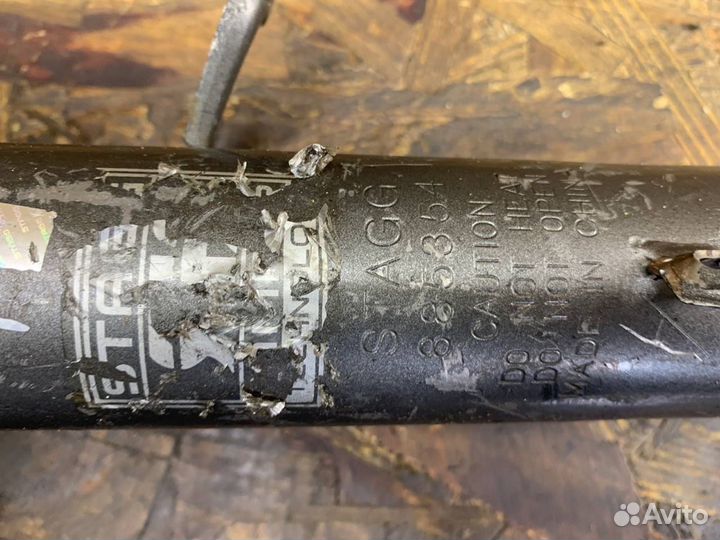 Амортизатор передний stagg BMW E83