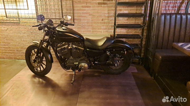 Harley Davidson XL883N