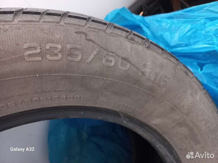 Capitol Commercial HT 235/60 R16