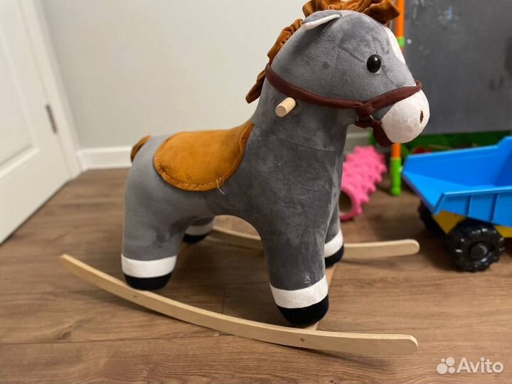 Детская качалка лошадь мягкая