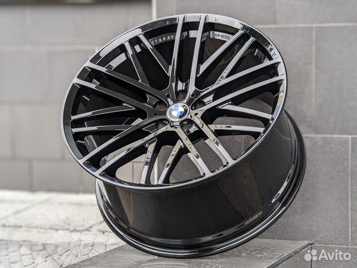 Колеса в сборе зима R21 5x112 на BMW X5 X6 X7 G07