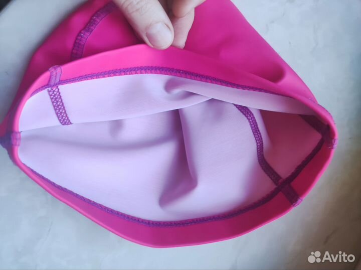 Очки и шапочки для плавания