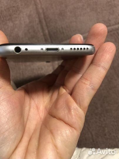 iPhone 6S, 32 ГБ