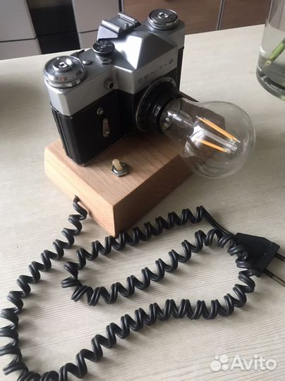 Светильник настольный