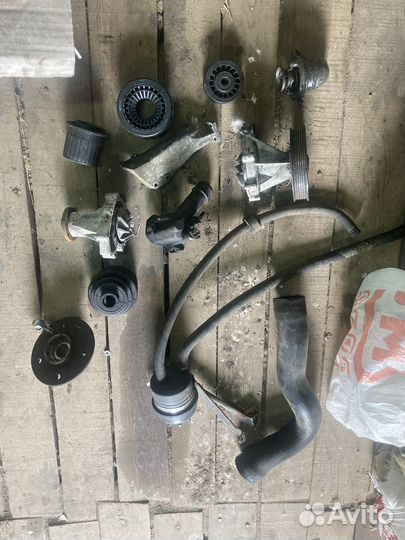 Запчасть mercedes w638 vito