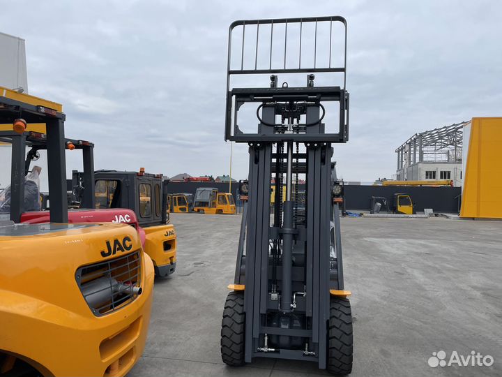 Вилочный погрузчик JAC CPCD30, 2023