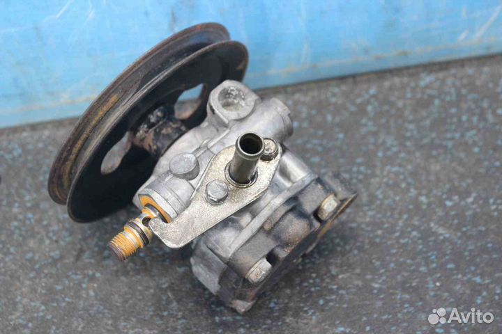 Гидроусилитель руля Mitsubishi Pajero (Митсубиси П