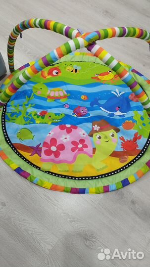 Развивающий коврик новый