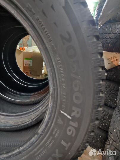 Continental IceContact 3 205/60 R16 94T