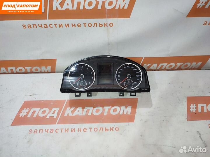 Панель приборов (щиток) Volkswagen Tiguan 2010