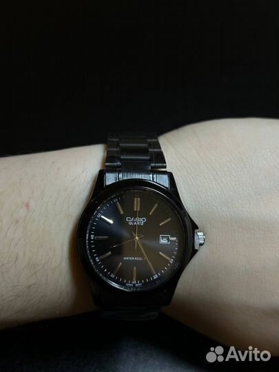 Наручные часы Casio Quartz