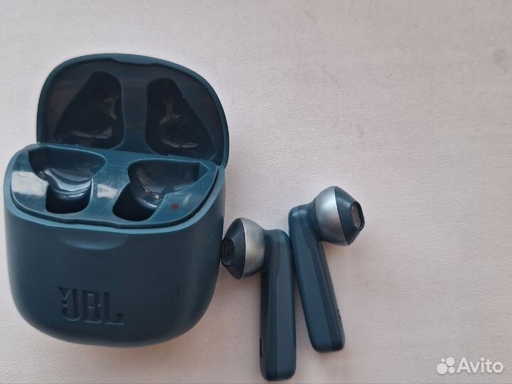 Беспроводные наушники jbl tune 225 tws
