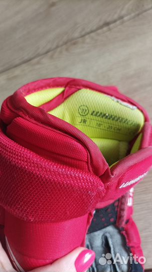 Краги хоккейные