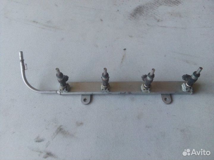 Топливная рампа Mitsubishi Lancer 10 1.8 2010