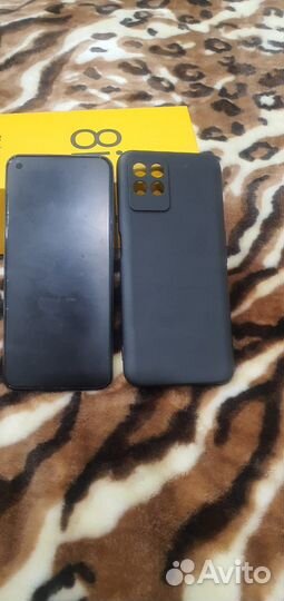 realme 8i, 4/64 ГБ