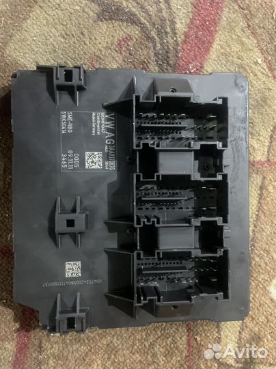 Блок комфорта на фольцваген пасад сс 3 AA937087G