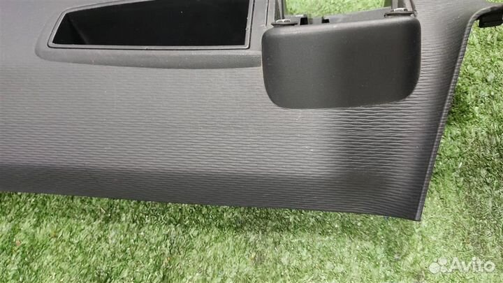 Обшивка багажника правая Citroen C4 Grand Picasso