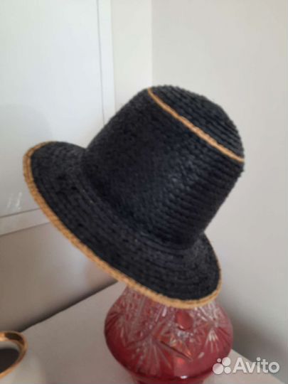 Шляпа женская соломенная