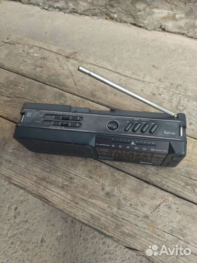 Salena 215. Selena 223