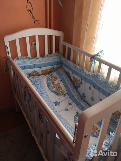 Кровать-маятник