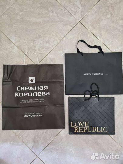 Фирменные бумажные пакеты