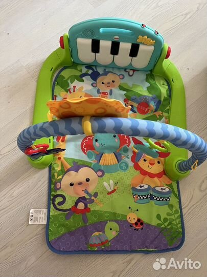 Шезлонг и fisher price коврик